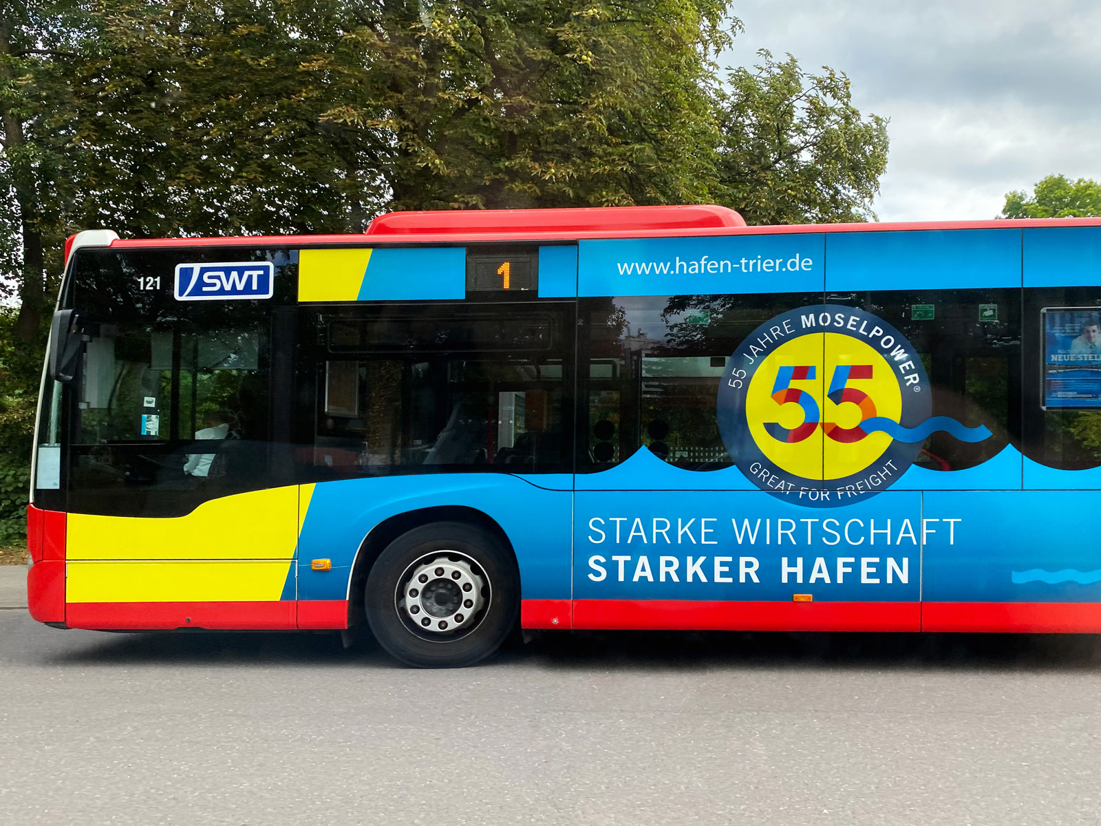 Busbeschriftung Hafen Trier